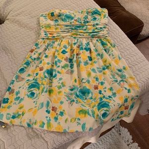 Gianni Bini Strapless dress